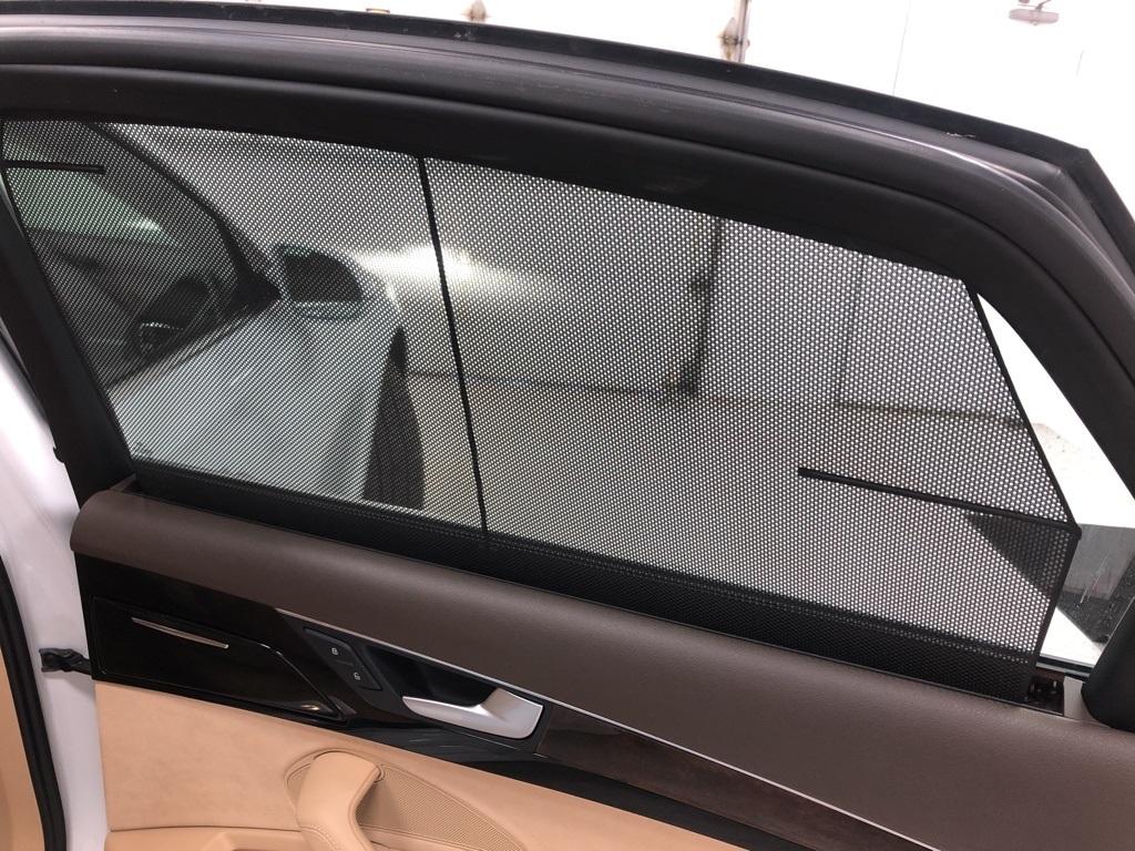 28168-audi-a8-2017-4hl54a 28168-audi-a8-2017-4hl54a