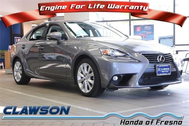 lexus-is-2016-p-jthba1d29g5032898image-1