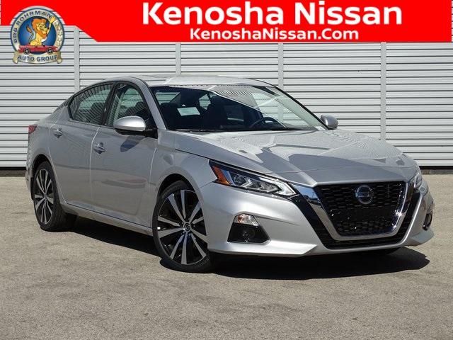 55804-3641-nissan-altima-2020-14310