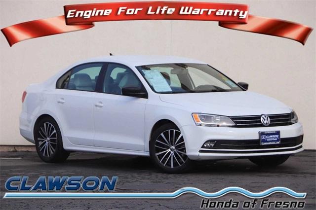 volkswagen-jetta-2016-p-3vwd17aj3gm291192image-1