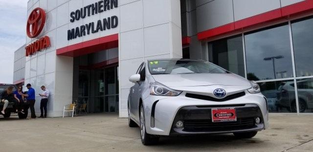 7168-toyota-priusv-2017-1249