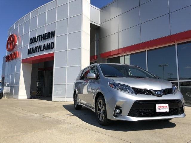 7631-toyota-sienna-2019-5352