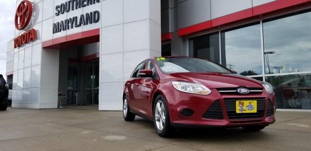 8093-ford-focus-2014-p3f