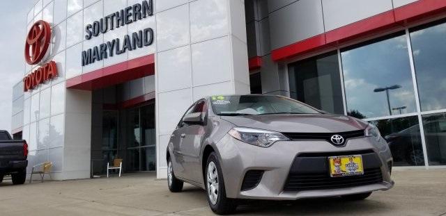 8185-toyota-corolla-2014-