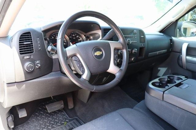 1128-chevrolet-silverado1500-2013-cc10753