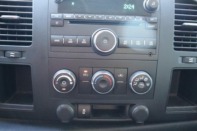 1135-chevrolet-silverado1500-2013-cc10753