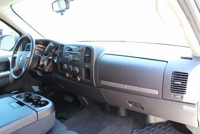 1142-chevrolet-silverado1500-2013-cc10753