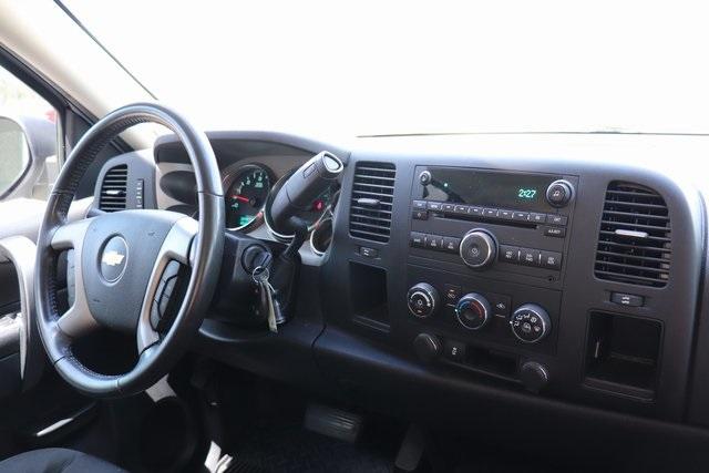 1143-chevrolet-silverado1500-2013-cc10753