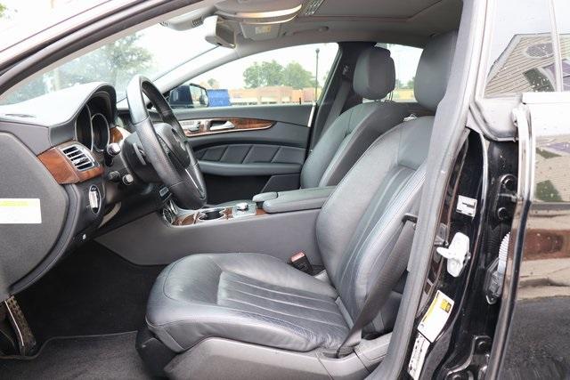 1195-mercedes-benz-cls-2014-cls550c