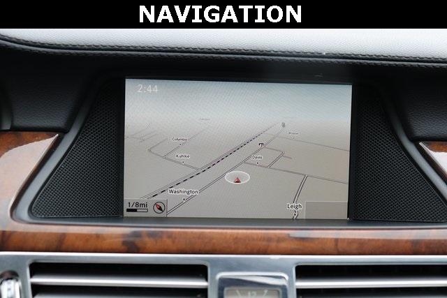 1205-mercedes-benz-cls-2014-cls550c