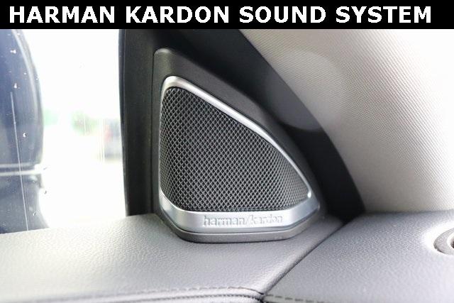 1211-mercedes-benz-cls-2014-cls550c
