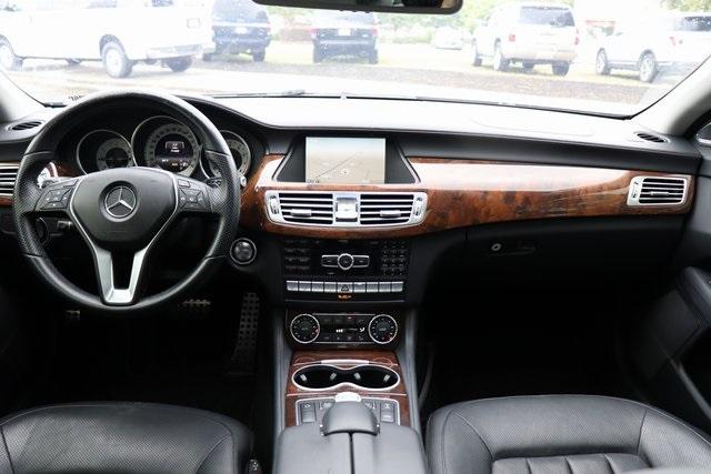1215-mercedes-benz-cls-2014-cls550c