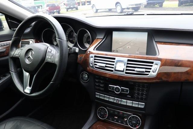 1222-mercedes-benz-cls-2014-cls550c