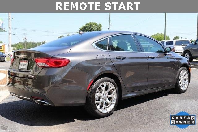 1384-chrysler-200-2015-uffs41