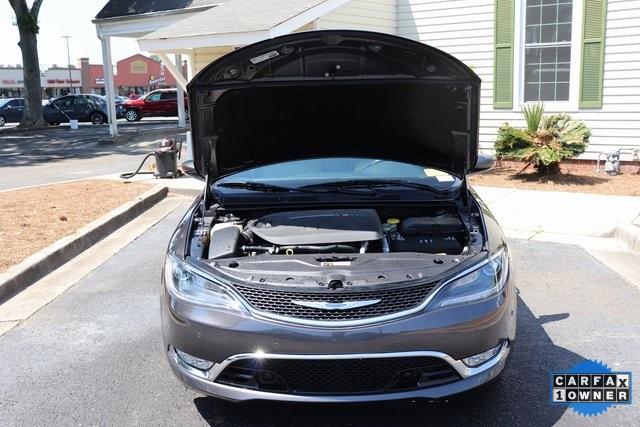 1413-chrysler-200-2015-uffs41