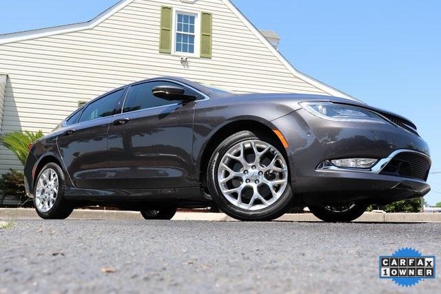 1415-chrysler-200-2015-uffs41