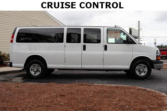 1423-chevrolet-express3500-2015-cg33706