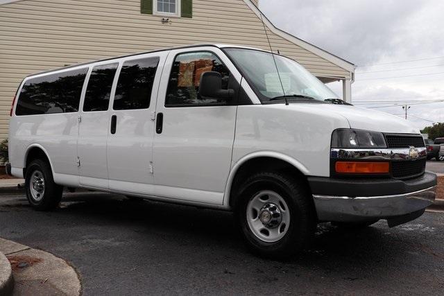 1424-chevrolet-express3500-2015-cg33706