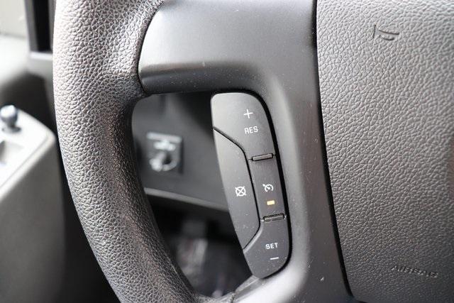 1433-chevrolet-express3500-2015-cg33706