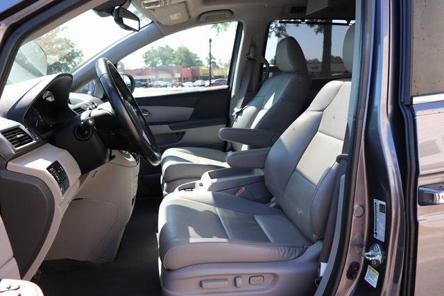 1463-honda-odyssey-2015-rl5h6fjw