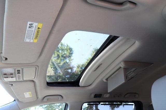 1464-honda-odyssey-2015-rl5h6fjw