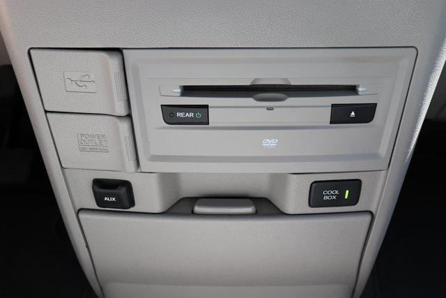 1477-honda-odyssey-2015-rl5h6fjw