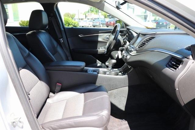1596-chevrolet-impala-2016-1gy69
