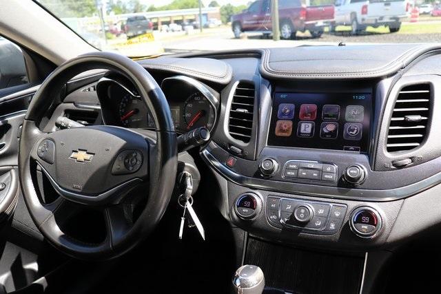 1598-chevrolet-impala-2016-1gy69