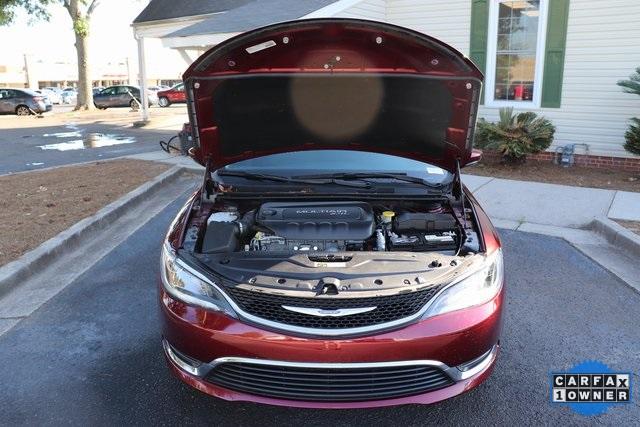 1633-chrysler-200-2016-ufch41