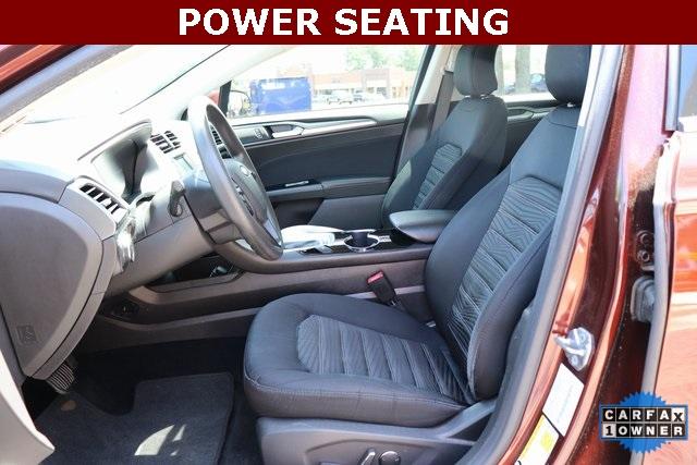 1726-ford-fusion-2016-p0h