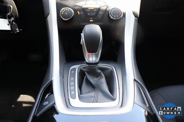 1732-ford-fusion-2016-p0h