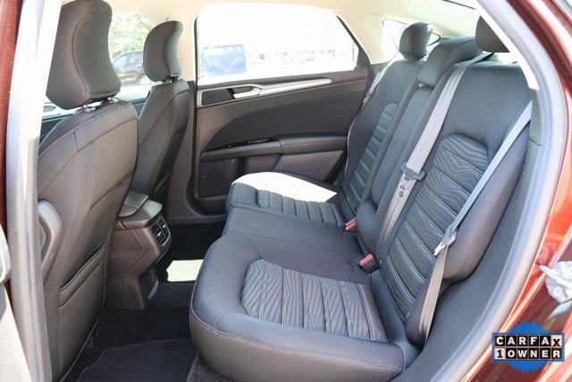 1739-ford-fusion-2016-p0h