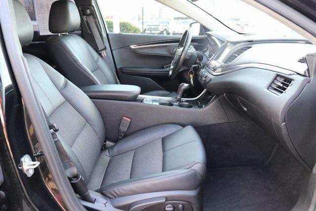 1815-chevrolet-impala-2017-1gy69
