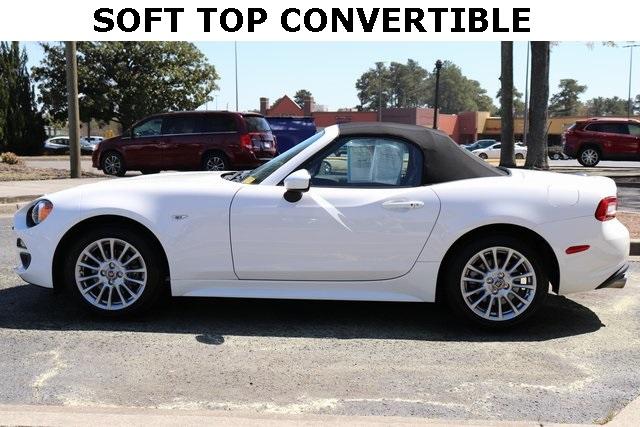 1824-fiat-124spider-2017-bafh27