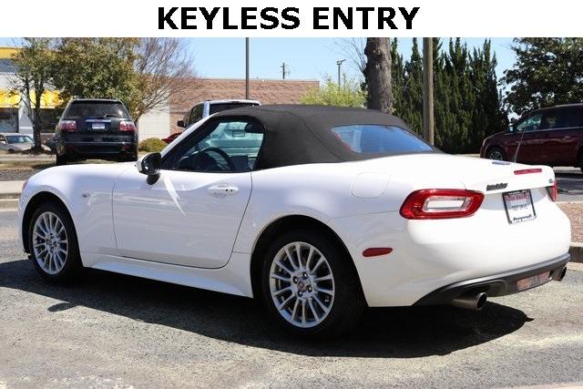 1825-fiat-124spider-2017-bafh27