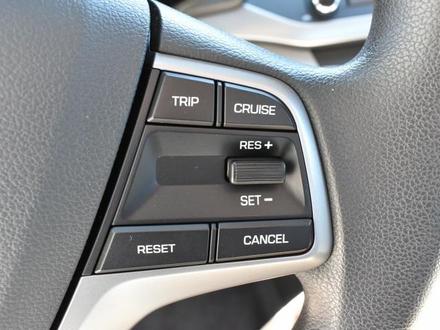 2145-hyundai-elantra-2017-47402f45