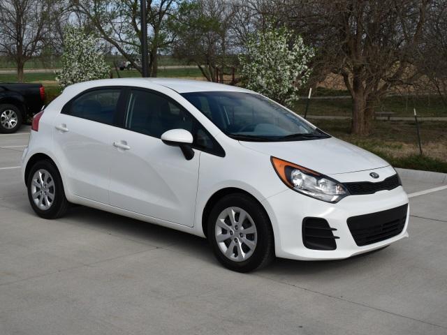 2152-kia-rio-2016-31522