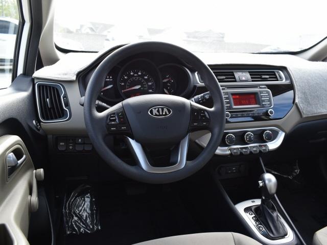 2157-kia-rio-2016-31522