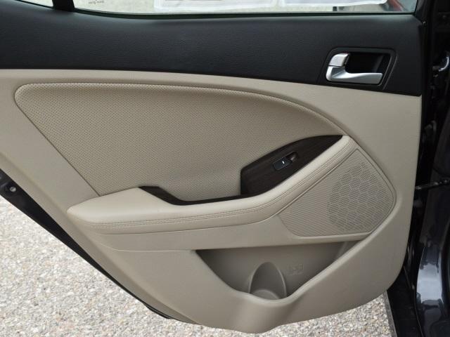 2222-kia-optima-2015-53242