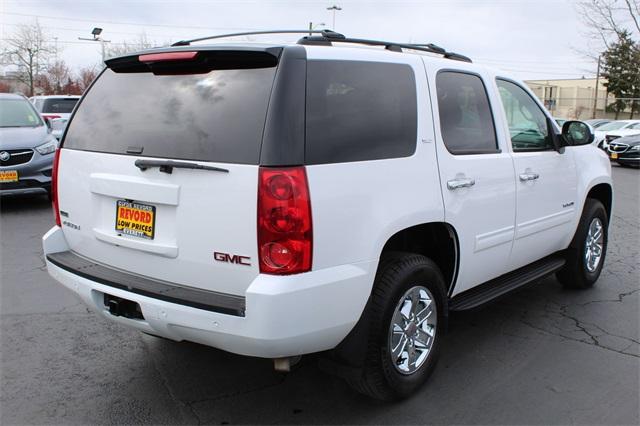 22772-gmc-yukon-2012-tk10706