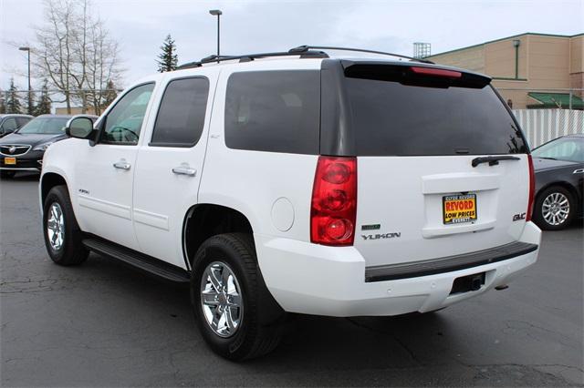 22774-gmc-yukon-2012-tk10706