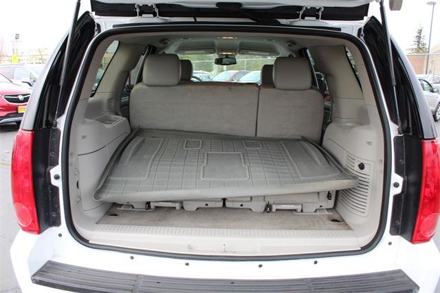 22777-gmc-yukon-2012-tk10706