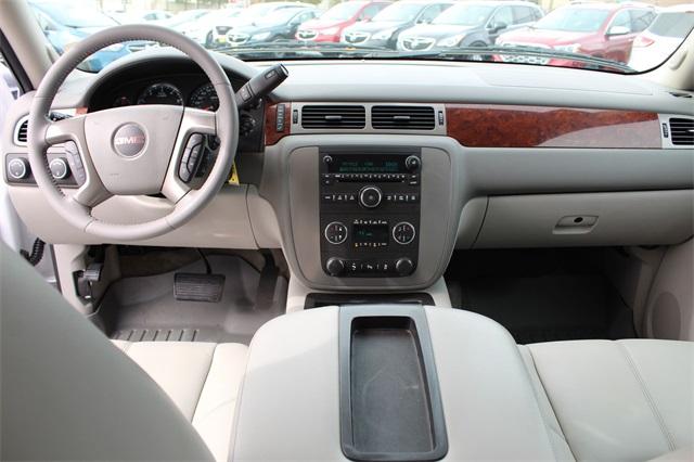22781-gmc-yukon-2012-tk10706