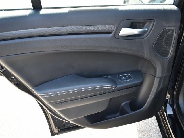 2283-chrysler-300-2016-lxfl48