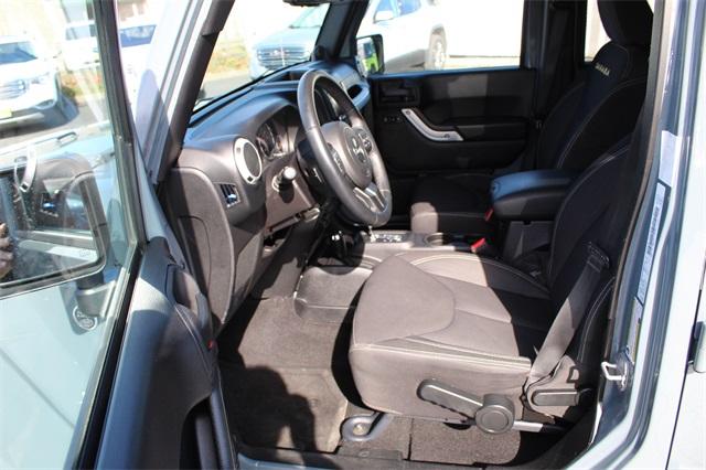22840-jeep-wrangler-2014-jkjp74