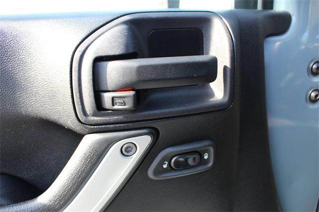 22846-jeep-wrangler-2014-jkjp74