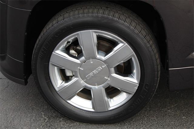 22897-gmc-terrain-2014-tlm26