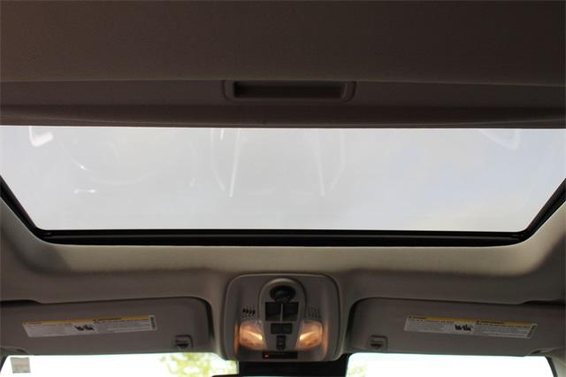 22905-gmc-terrain-2014-tlm26