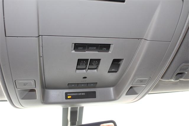 22945-chevrolet-silverado1500-2015-ck15743