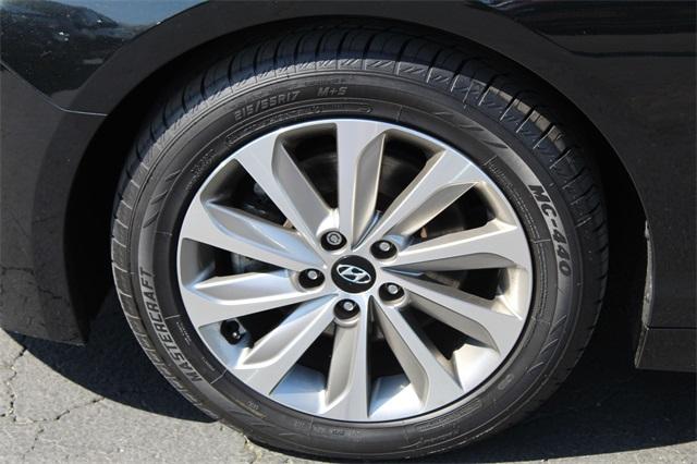 22959-hyundai-sonata-2015-28442f4p